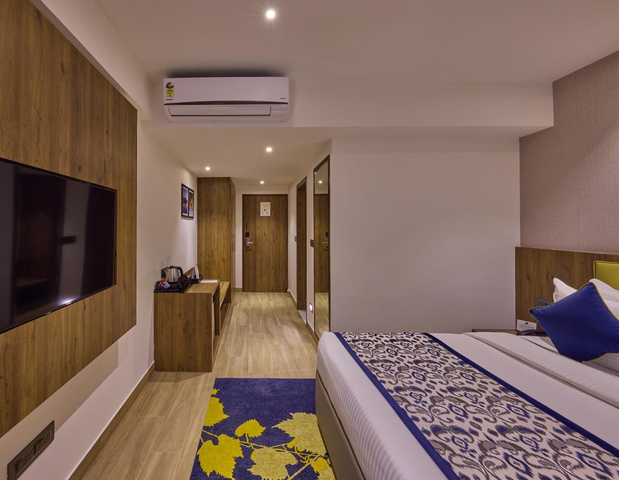 Grand Continent Hebbal A Sarovar Portico Affiliate Hotel Bangalore Bagian luar foto