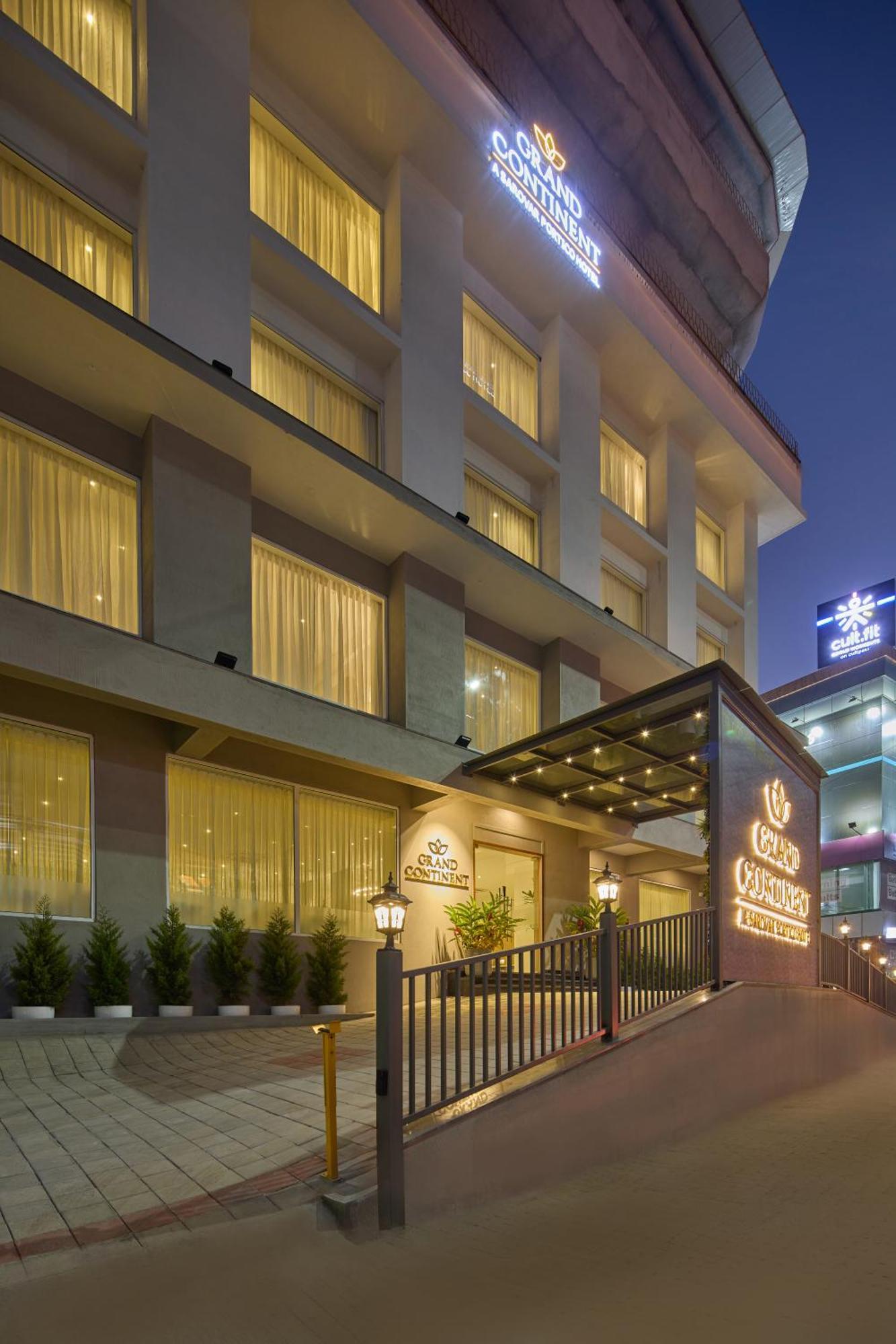 Grand Continent Hebbal A Sarovar Portico Affiliate Hotel Bangalore Bagian luar foto
